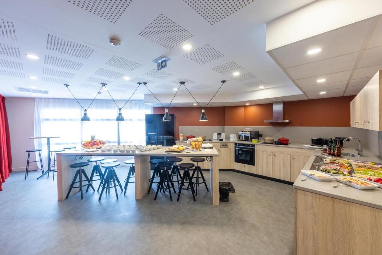Mercure Paris Massy Gare Tgv מראה חיצוני תמונה