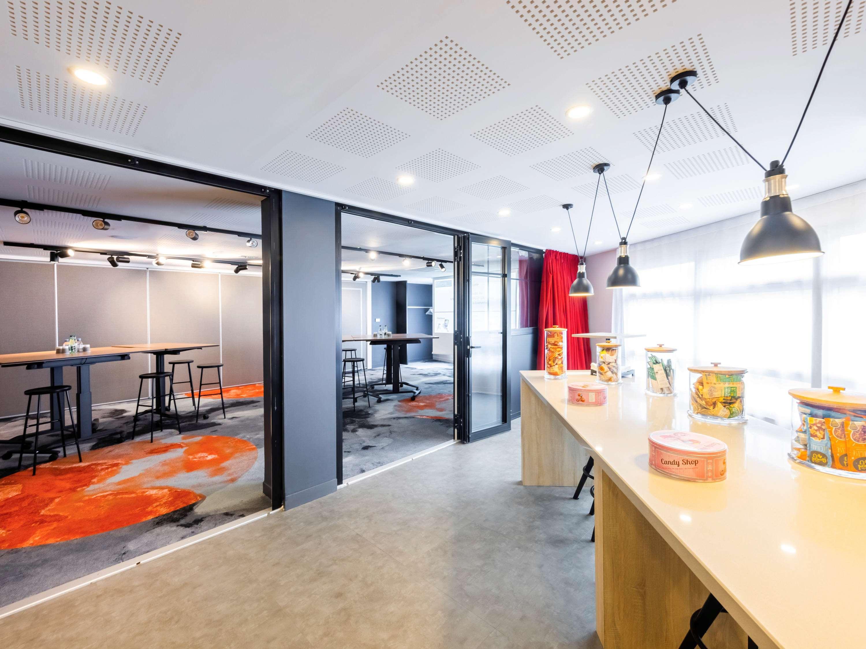 Mercure Paris Massy Gare Tgv מראה חיצוני תמונה