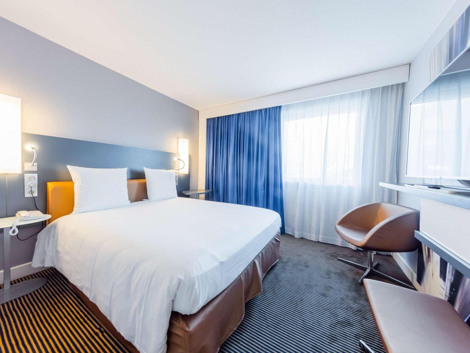 Mercure Paris Massy Gare Tgv מראה חיצוני תמונה