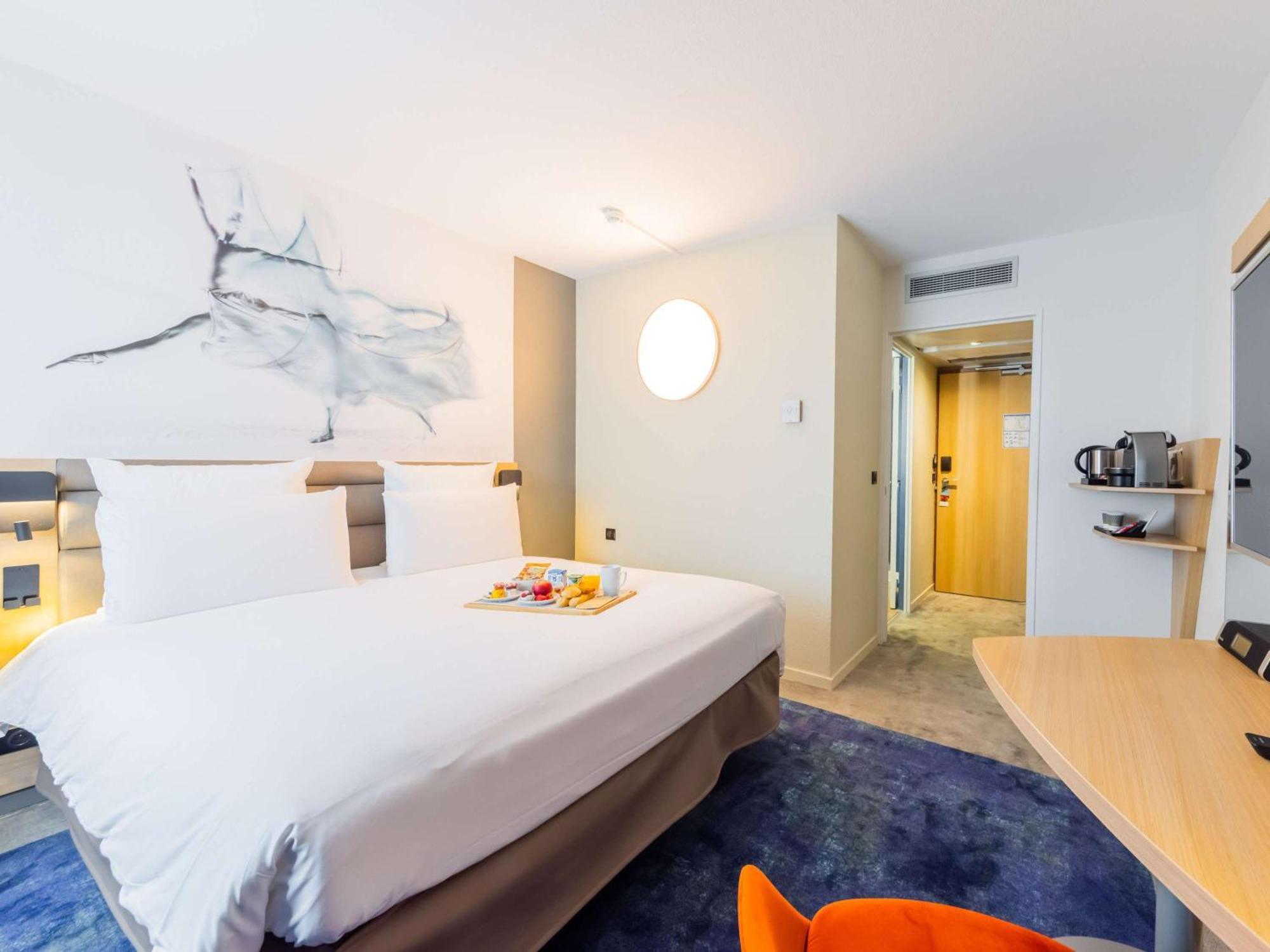 Mercure Paris Massy Gare Tgv מראה חיצוני תמונה